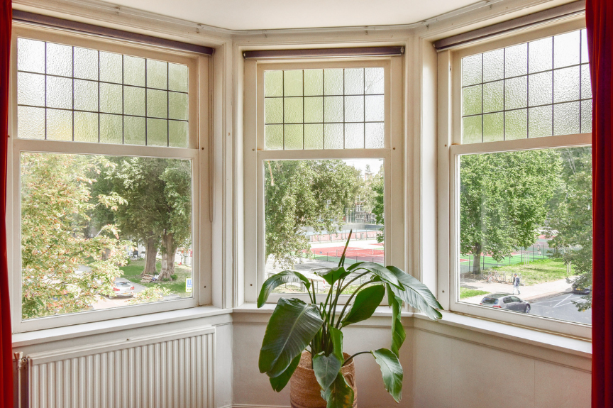 Bay window installed by HomeRite Windows and Doors